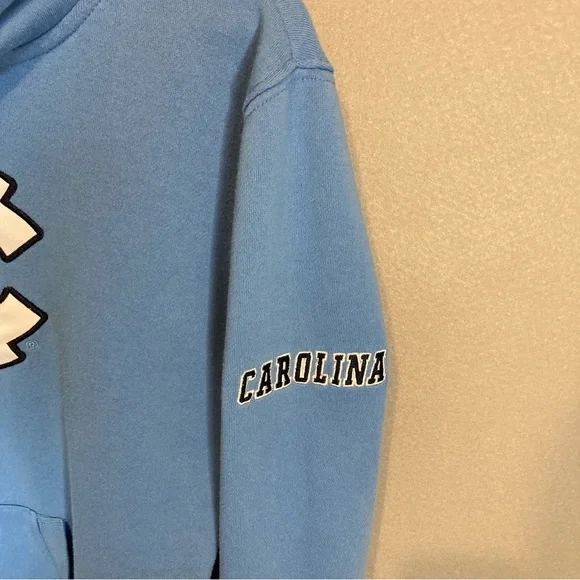 NORTH CAROLINA TARHEELS WOMEN'S HOODIE SWEAT SHIRT, SZ-SM, LT BLUE w/LETTERING - Picture 3 of 8